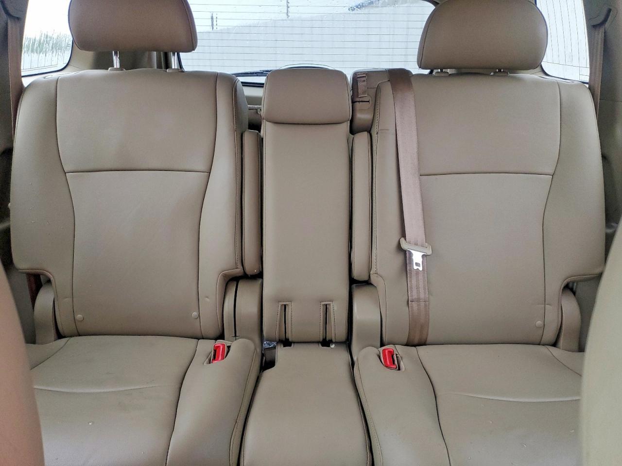2013 TOYOTA HIGHLANDER