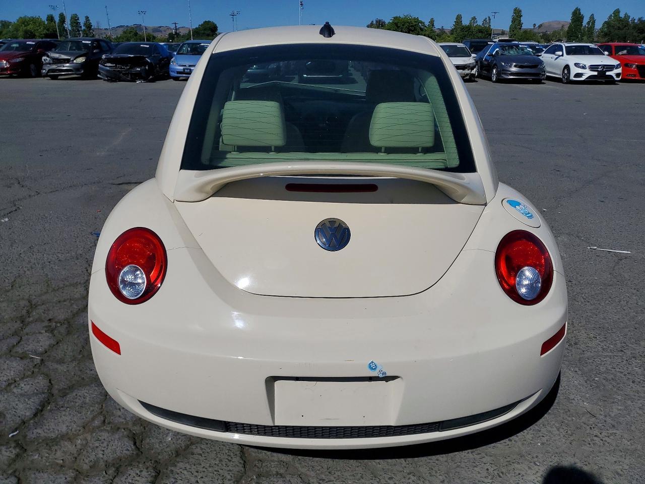 2006 VOLKSWAGEN Beetle