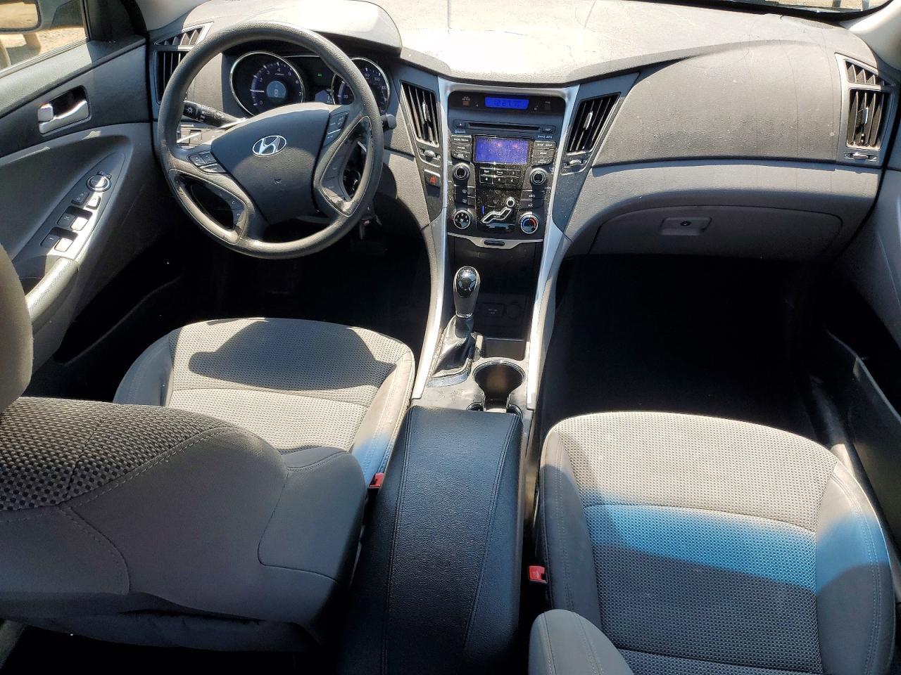 2013 HYUNDAI SONATA