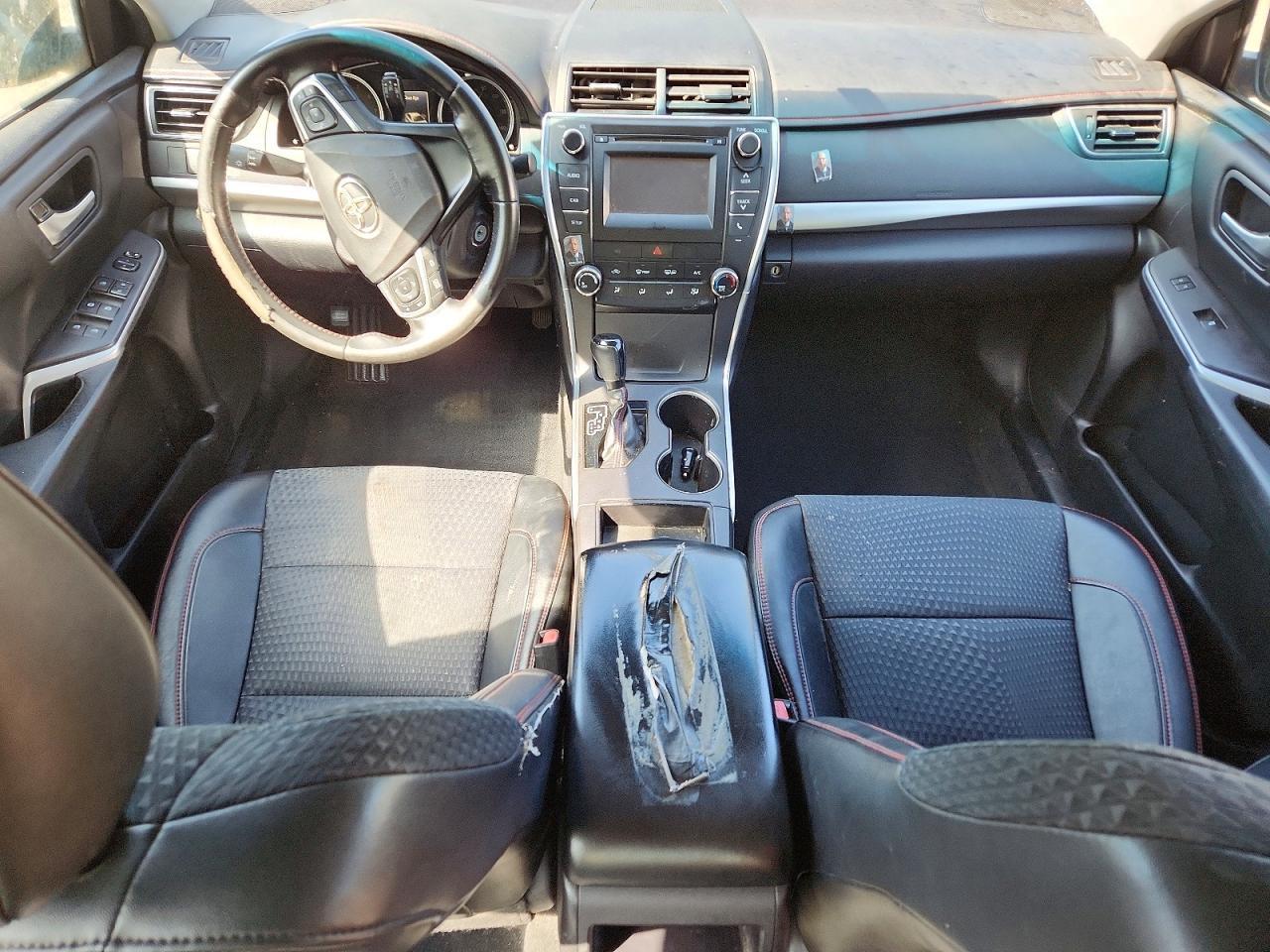 2015 TOYOTA CAMRY