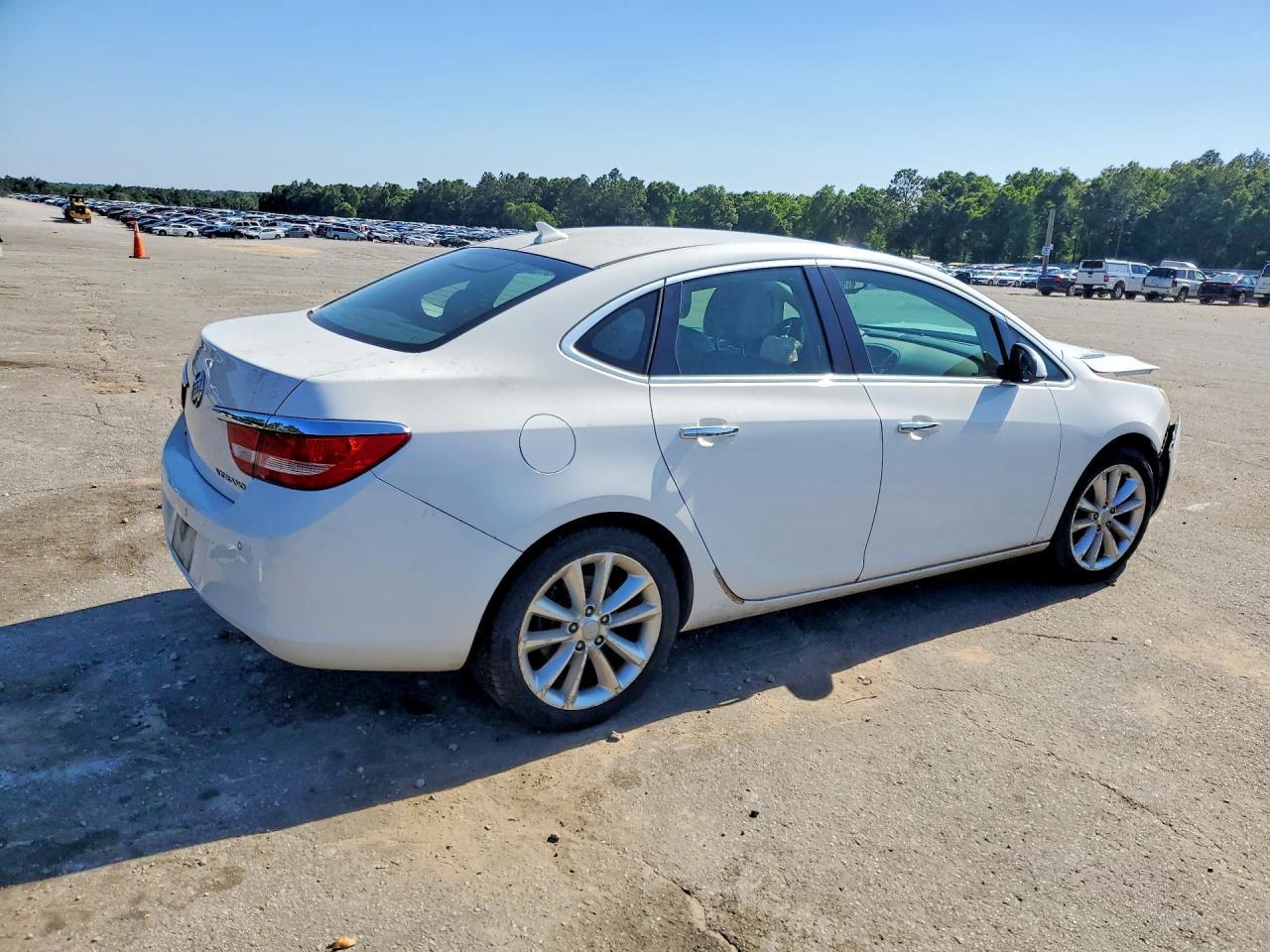 2014 BUICK VERANO
