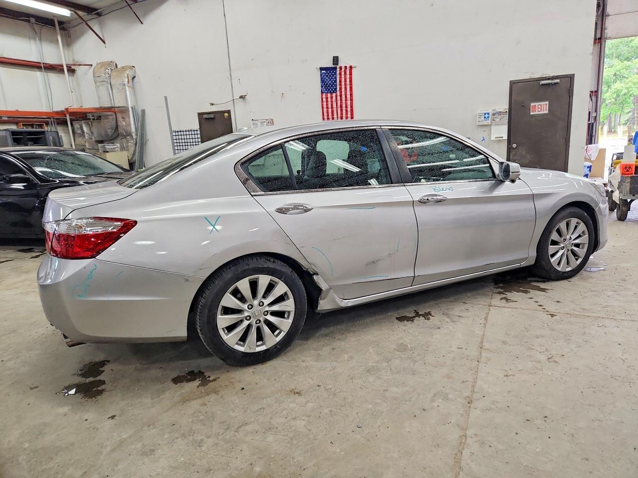 2015 HONDA ACCORD