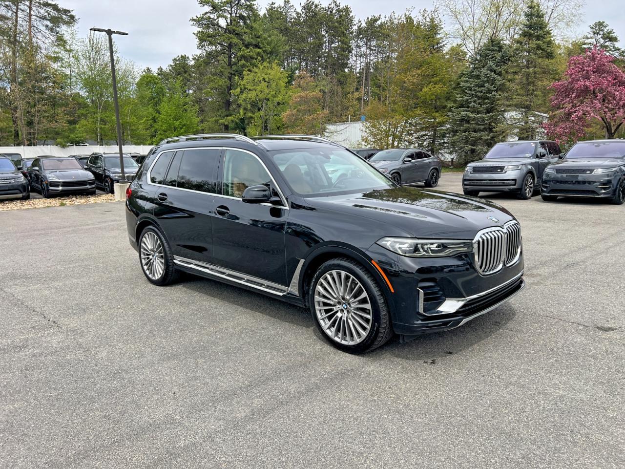 2021 BMW X7