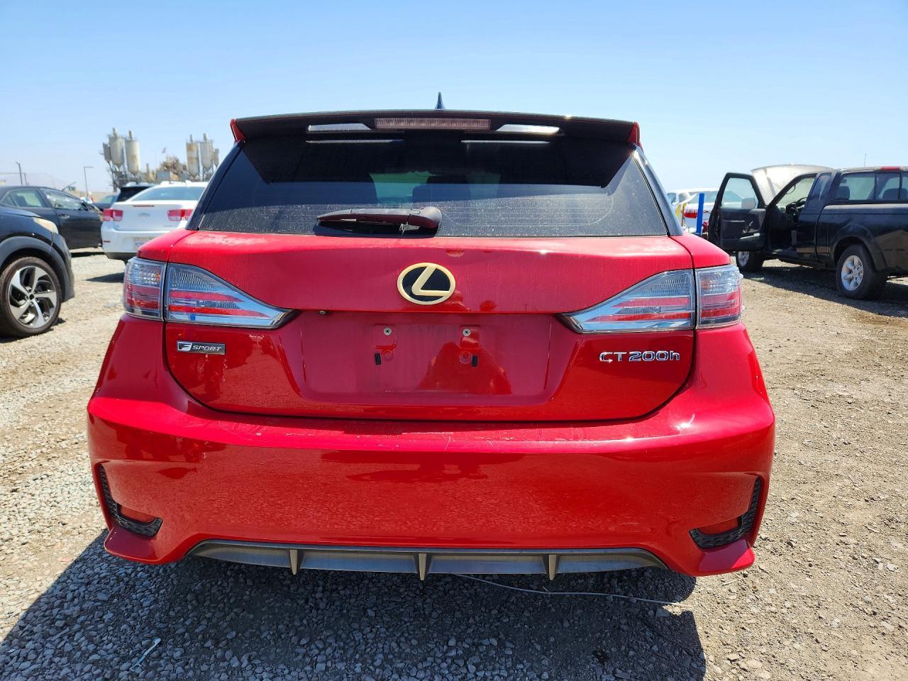 2016 LEXUS CT 200