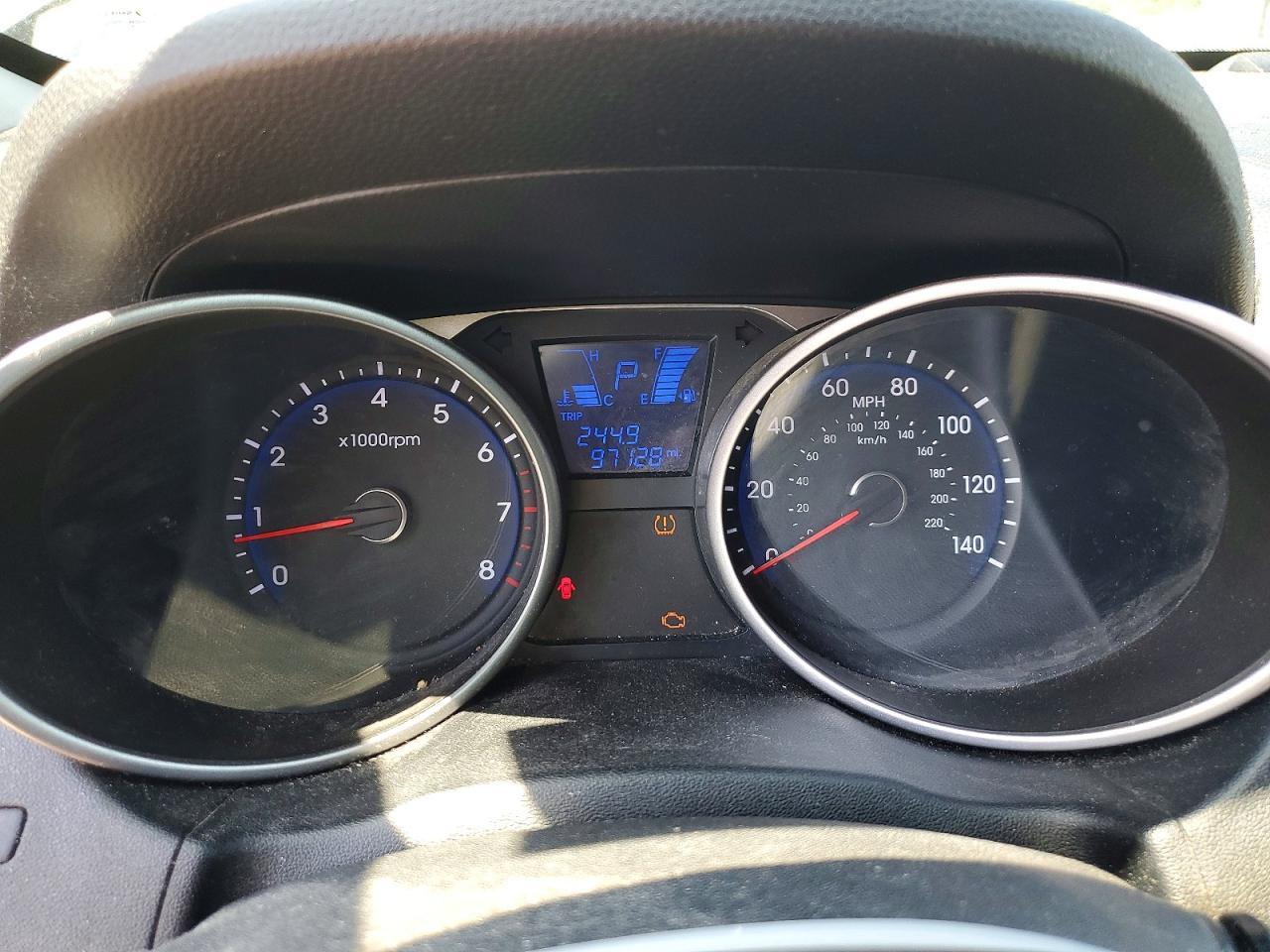 2015 HYUNDAI TUCSON