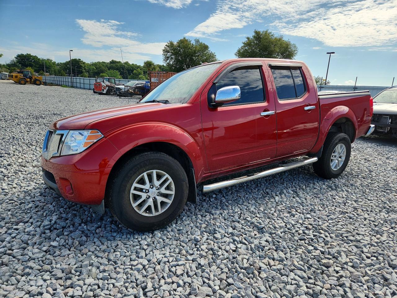 2015 NISSAN Frontier