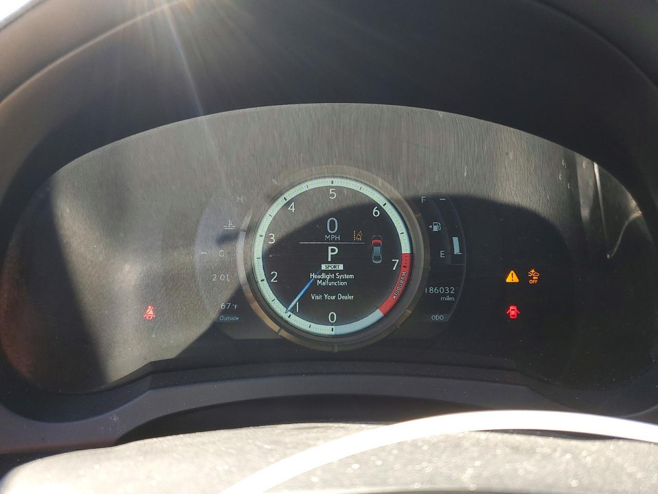 2018 LEXUS IS 300