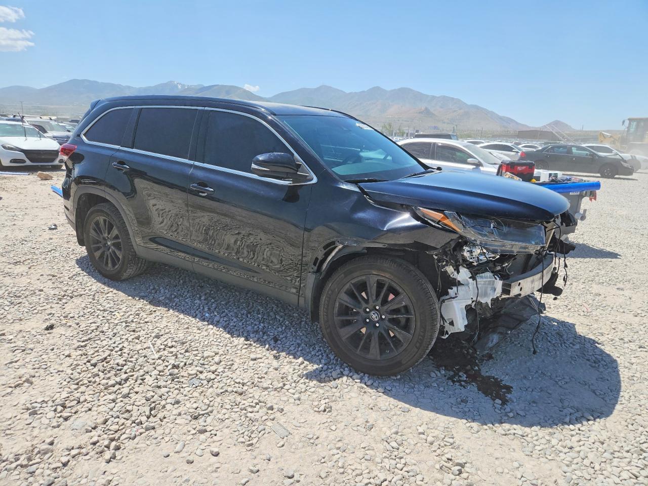 2019 TOYOTA HIGHLANDER