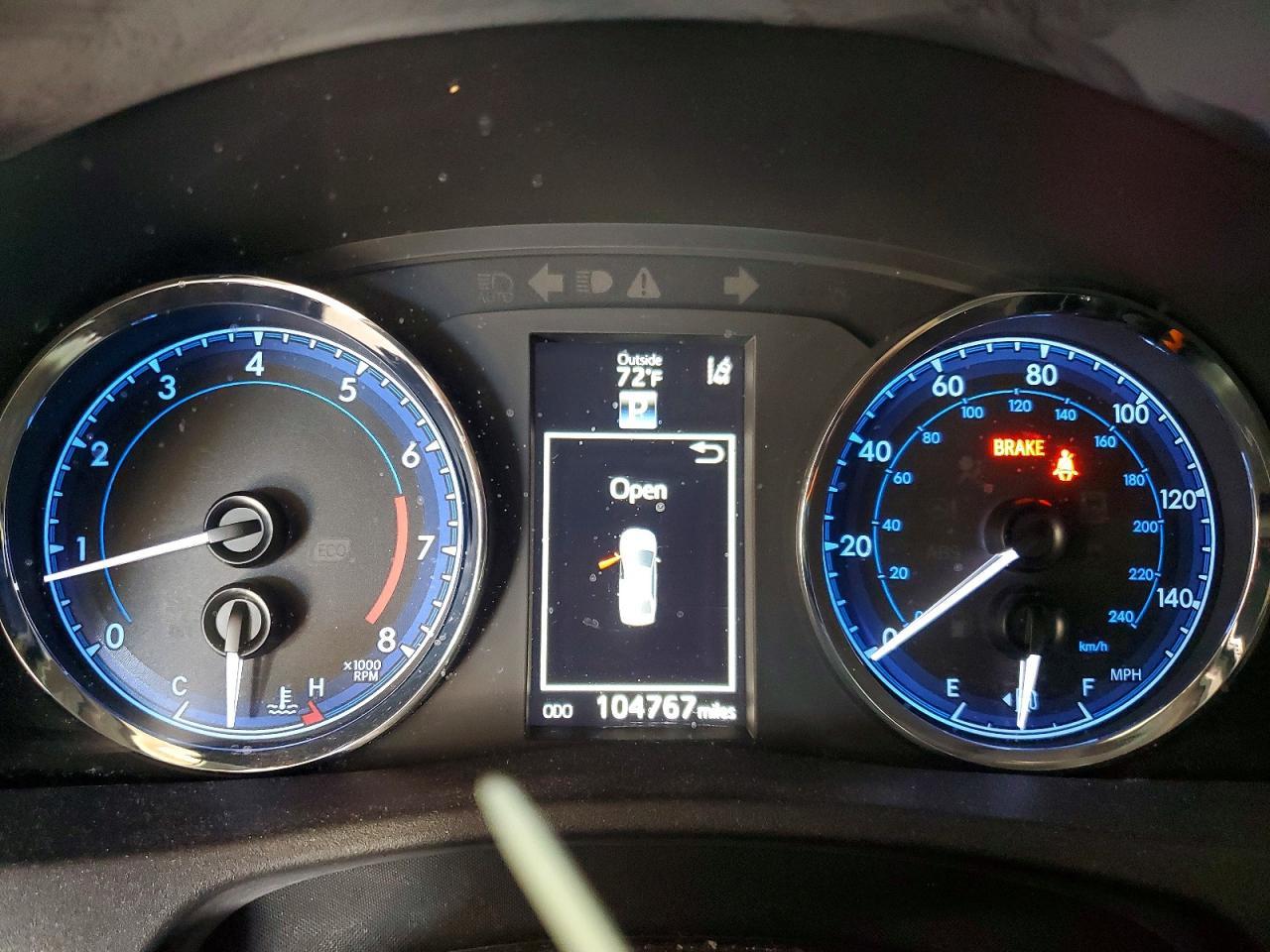 2018 TOYOTA COROLLA