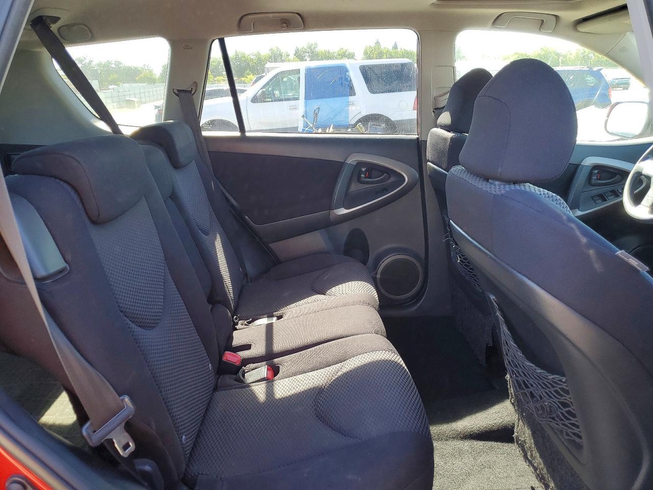 2006 TOYOTA RAV4