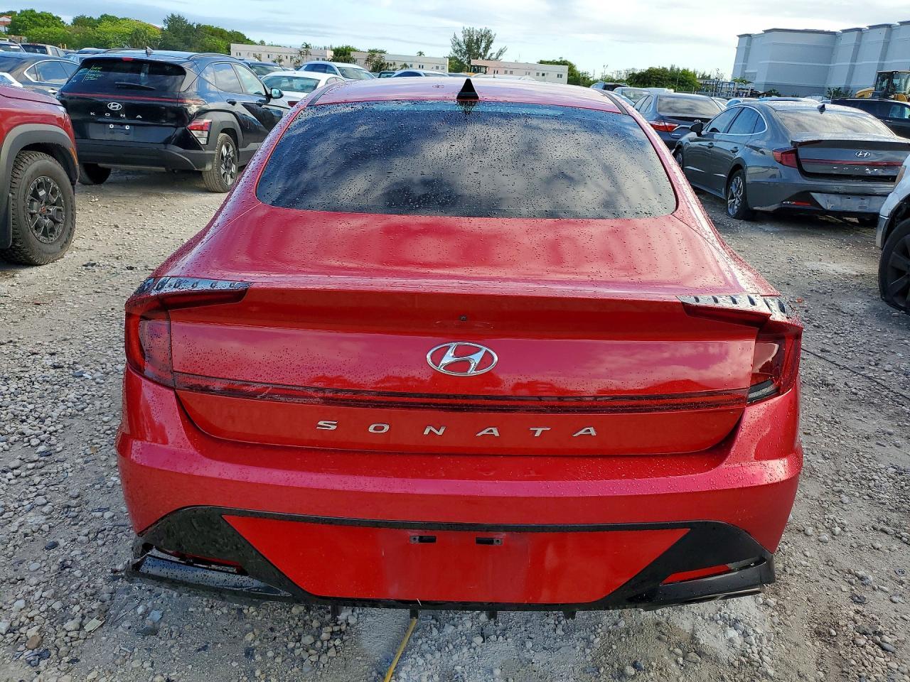 2021 HYUNDAI SONATA