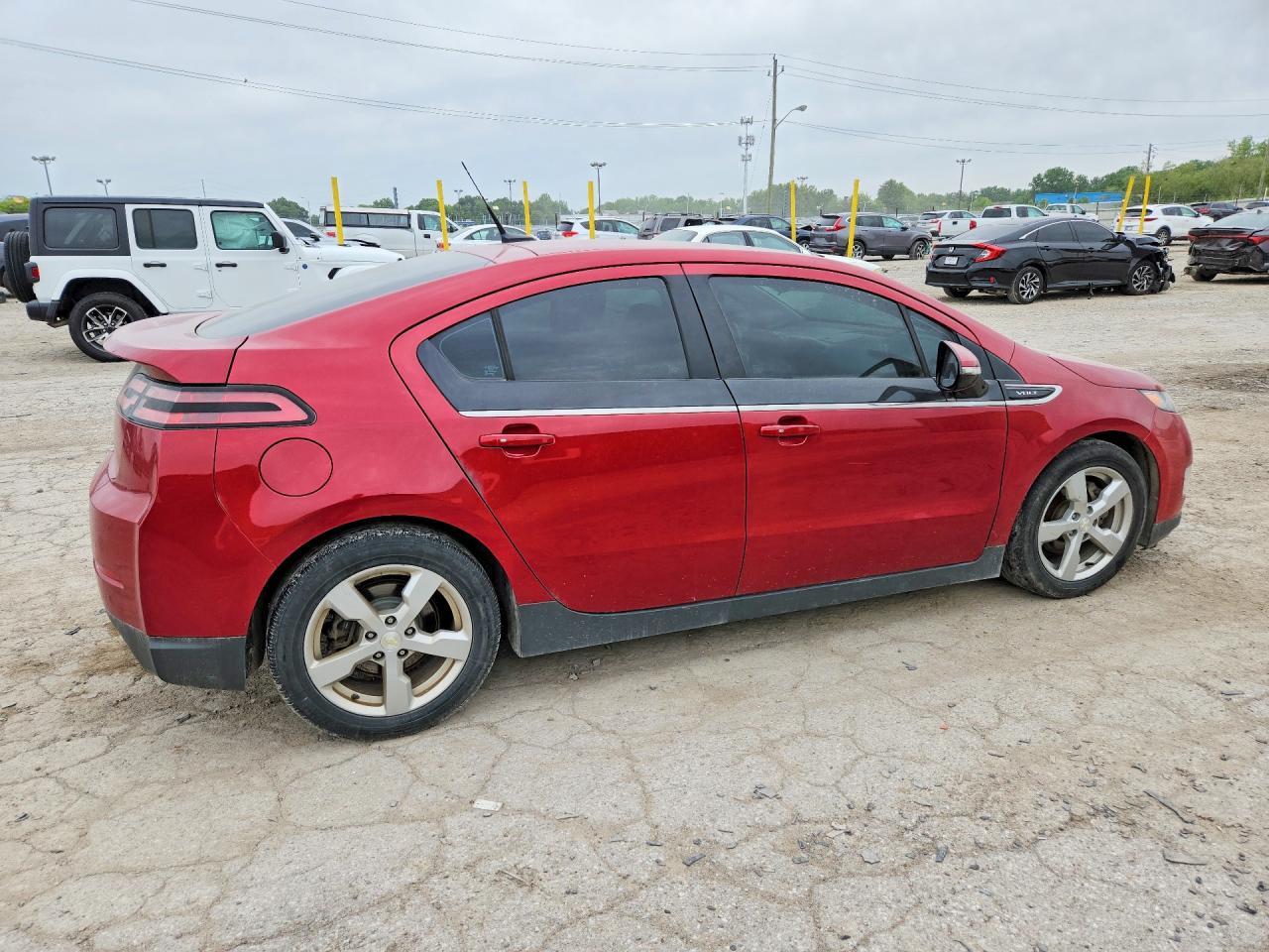 2013 CHEVROLET VOLT