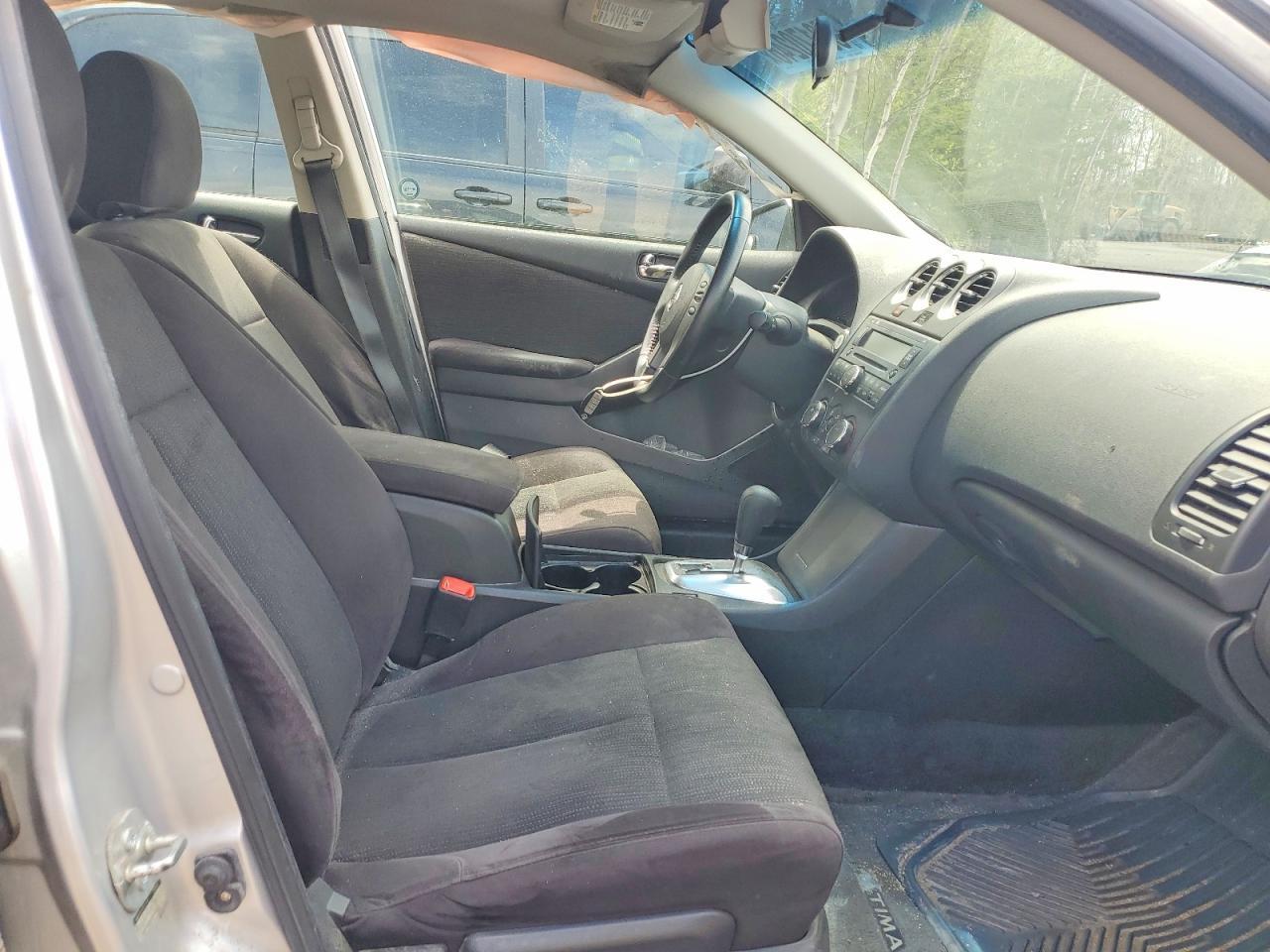 2011 NISSAN ALTIMA