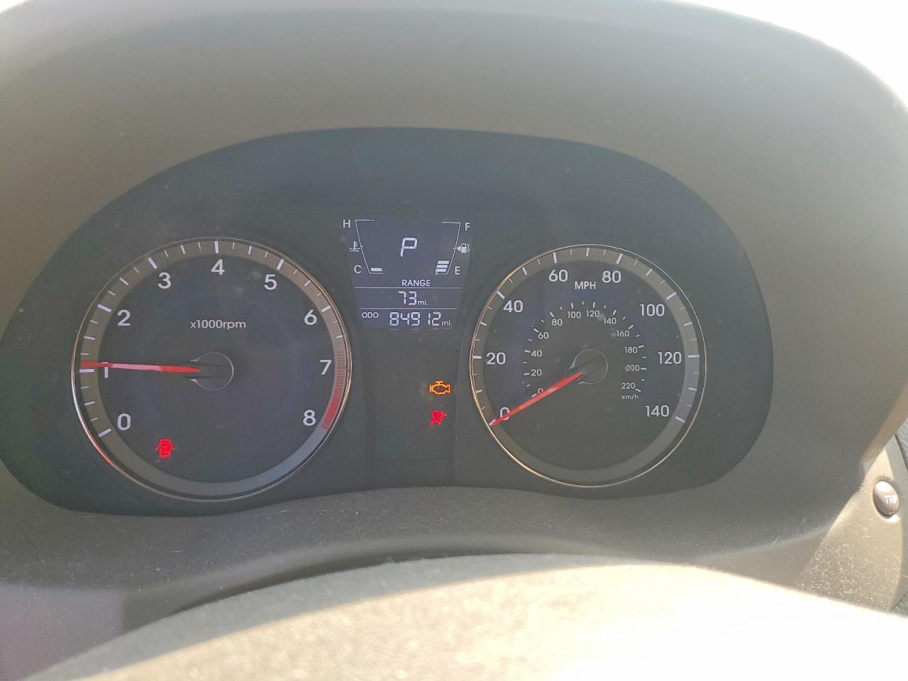 2014 HYUNDAI ACCENT