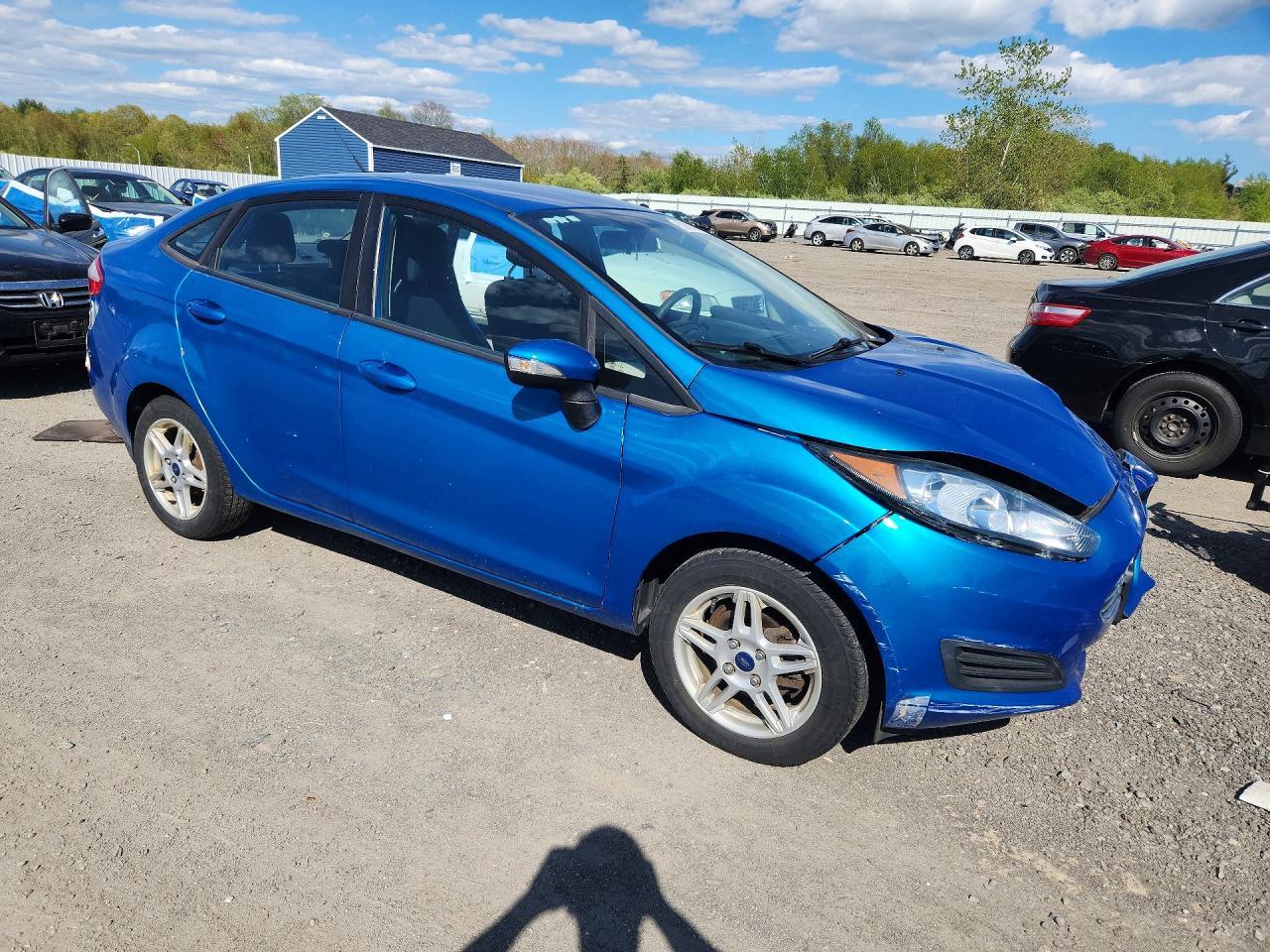 2017 FORD Fiesta