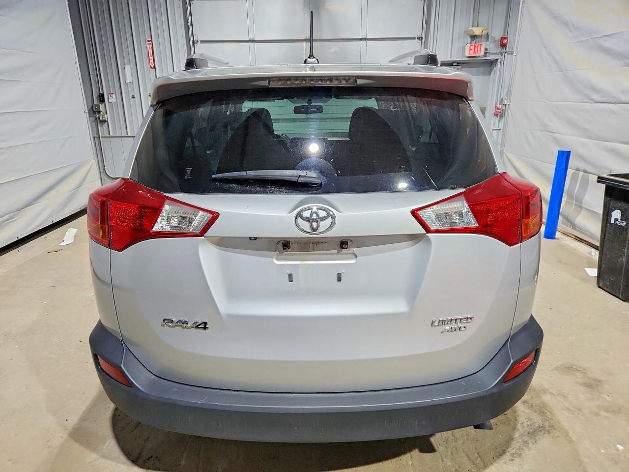 2015 TOYOTA RAV4