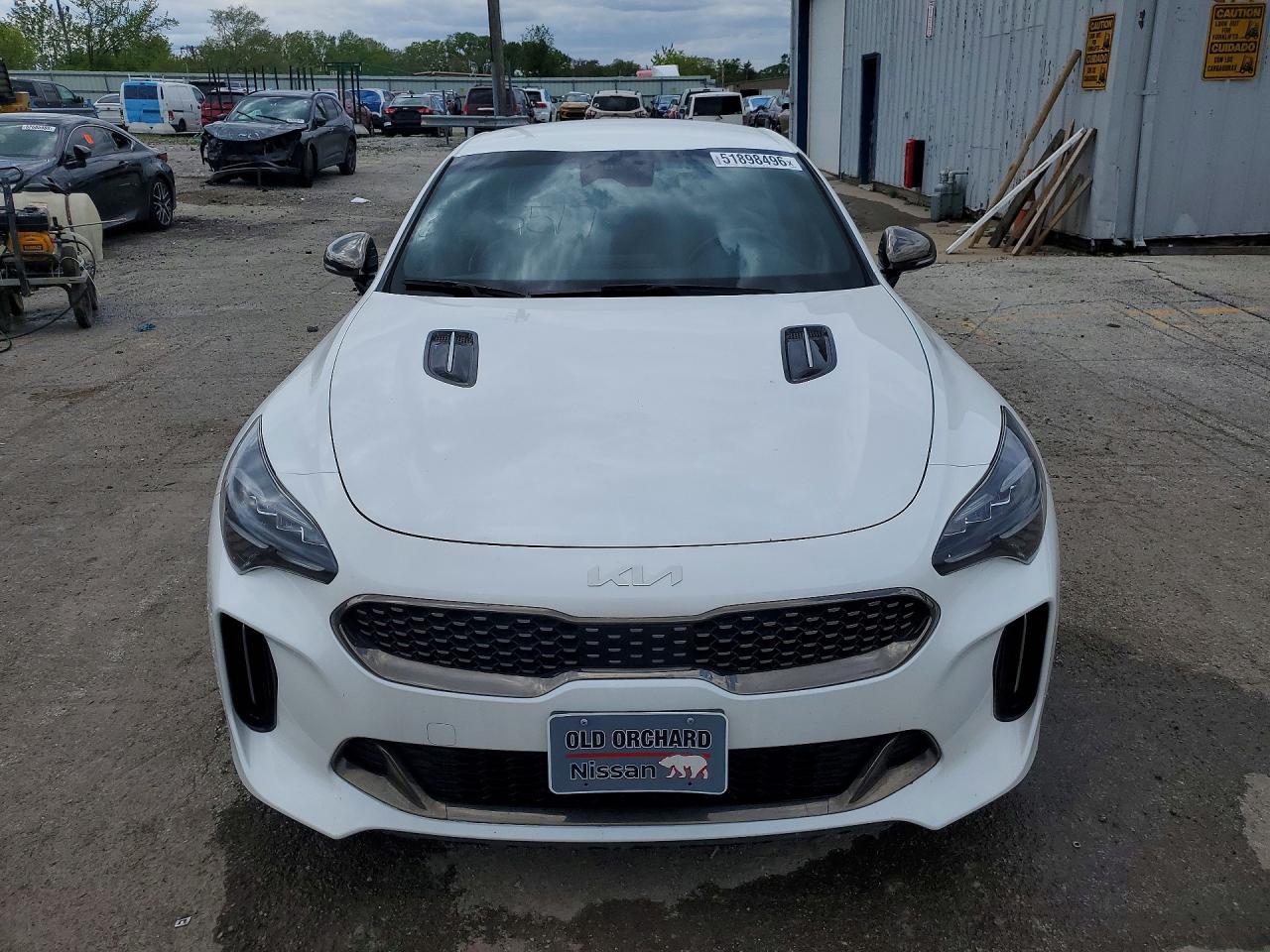 2022 KIA Stinger