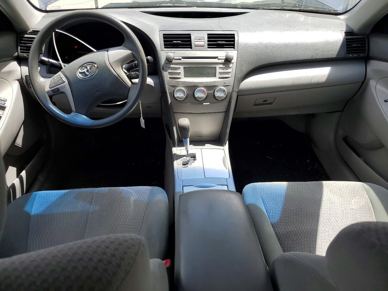 2011 TOYOTA CAMRY