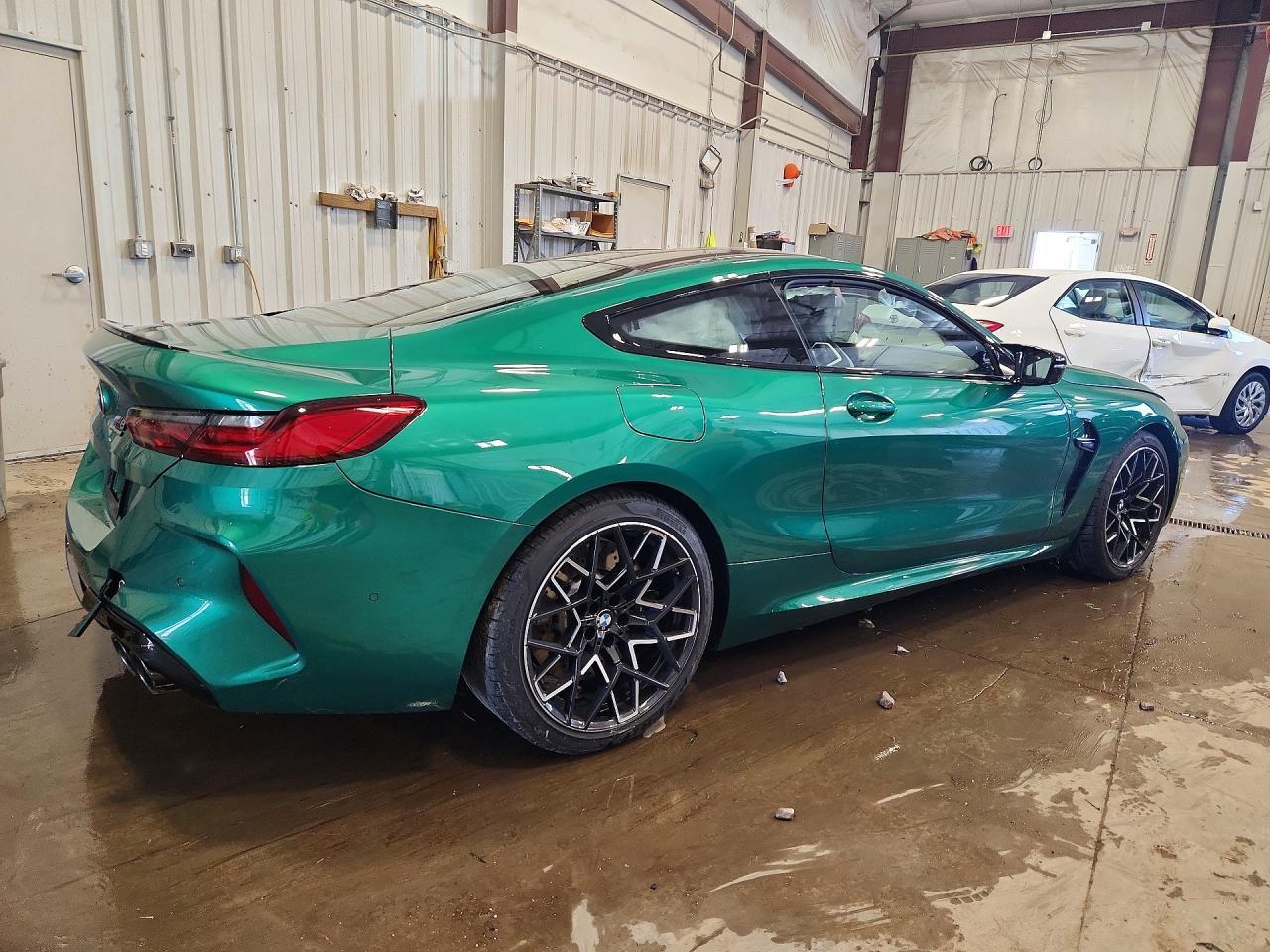 2024 BMW M8
