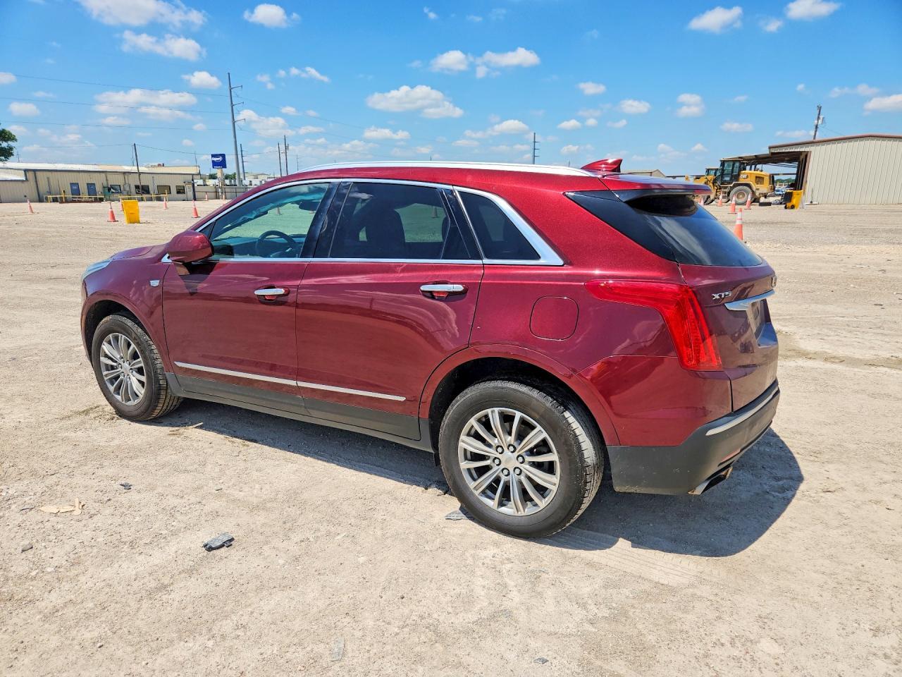 2017 CADILLAC XT5