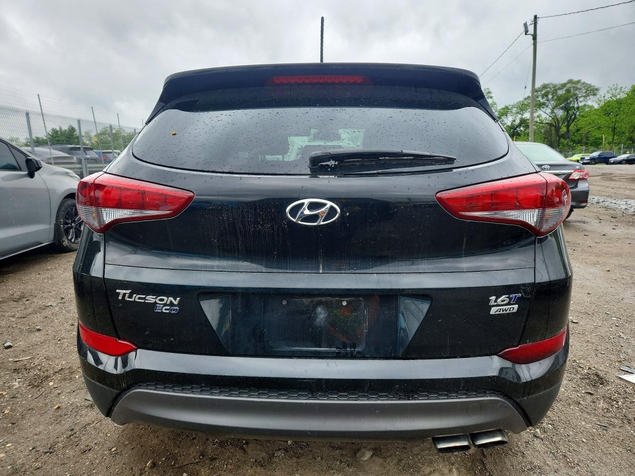 2016 HYUNDAI TUCSON