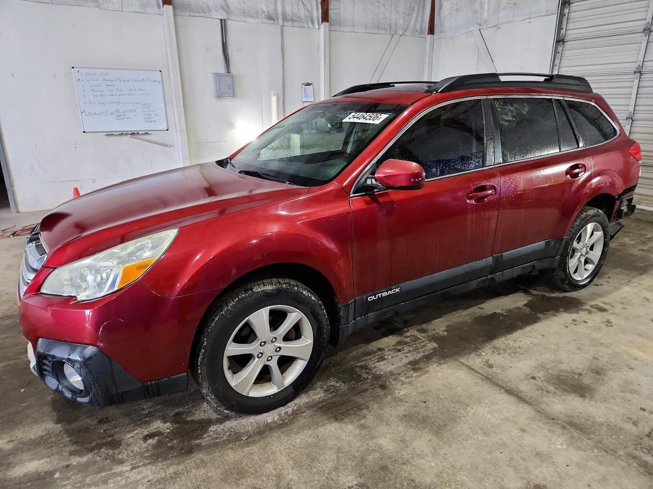 2013 SUBARU Outback