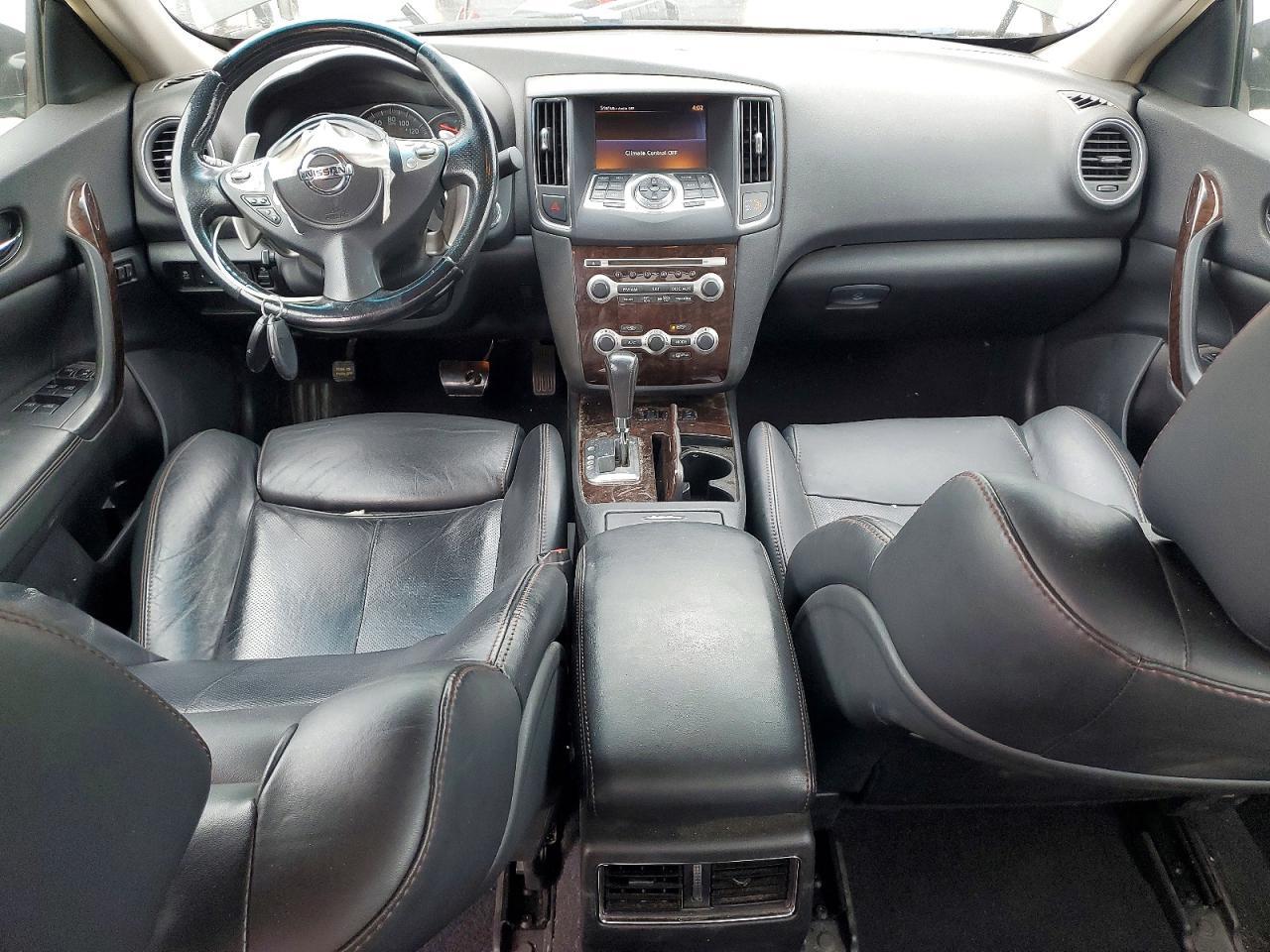 2011 NISSAN Maxima