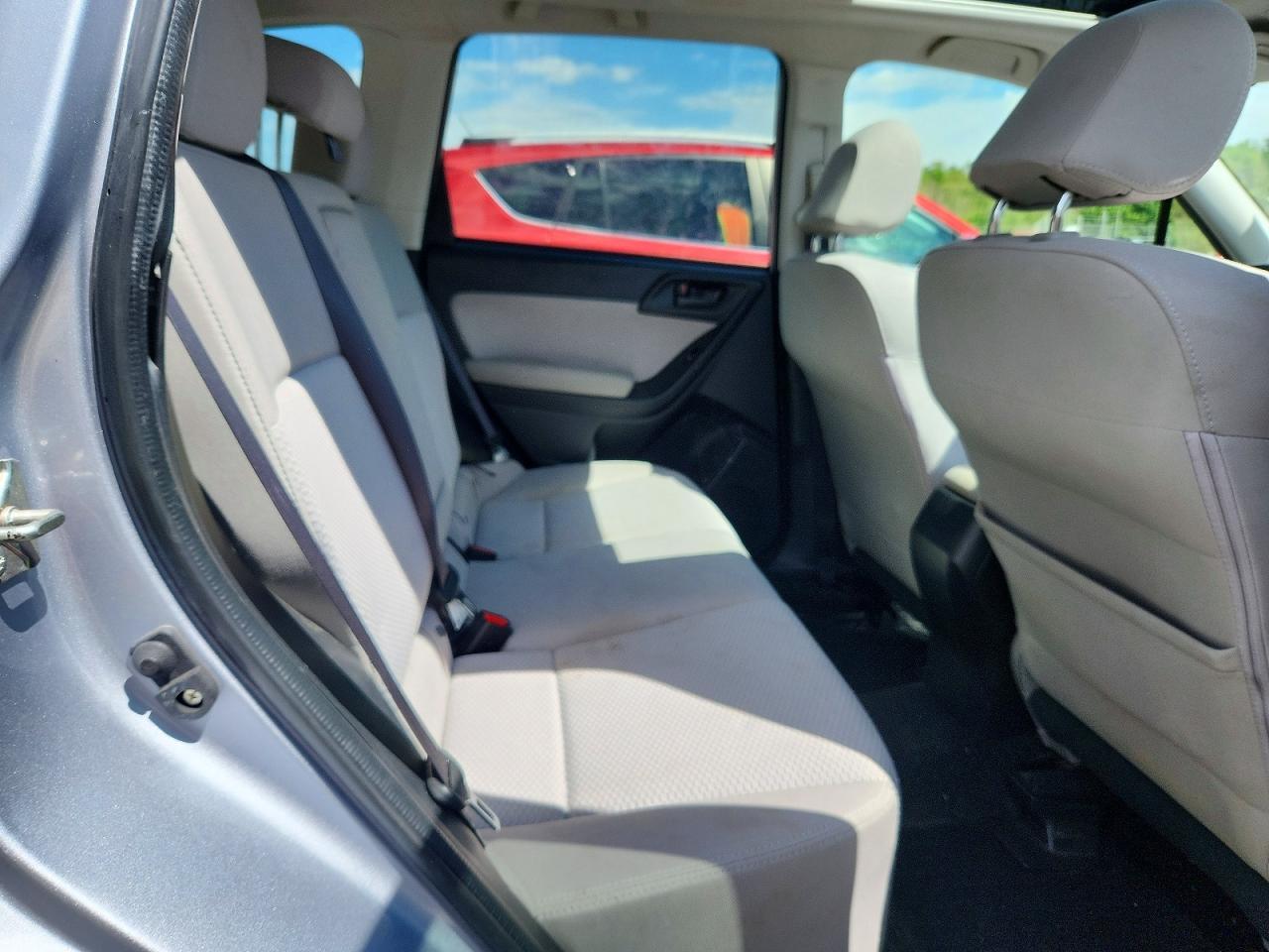 2016 SUBARU FORESTER