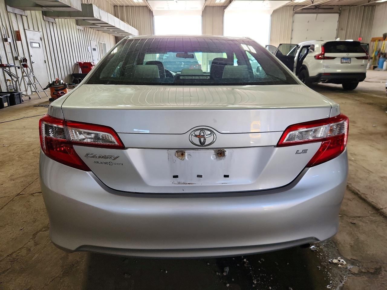 2014 TOYOTA CAMRY