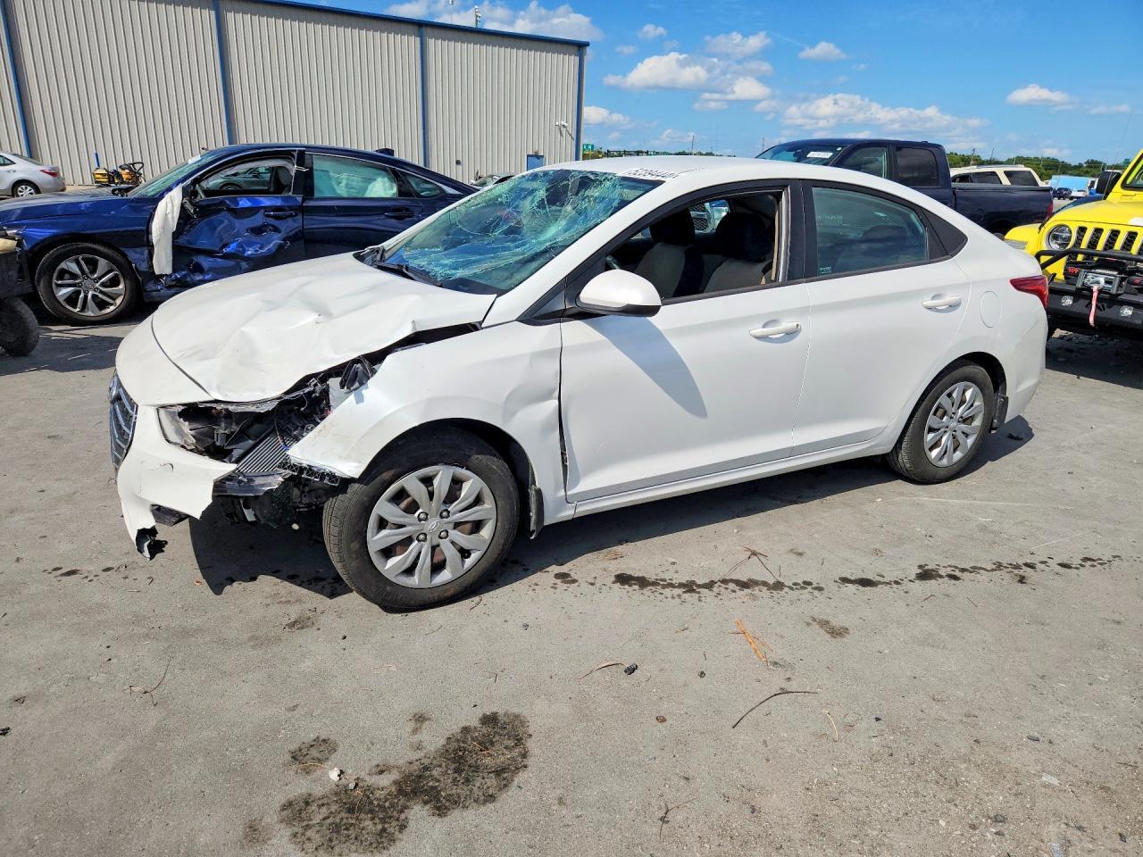 2022 HYUNDAI ACCENT