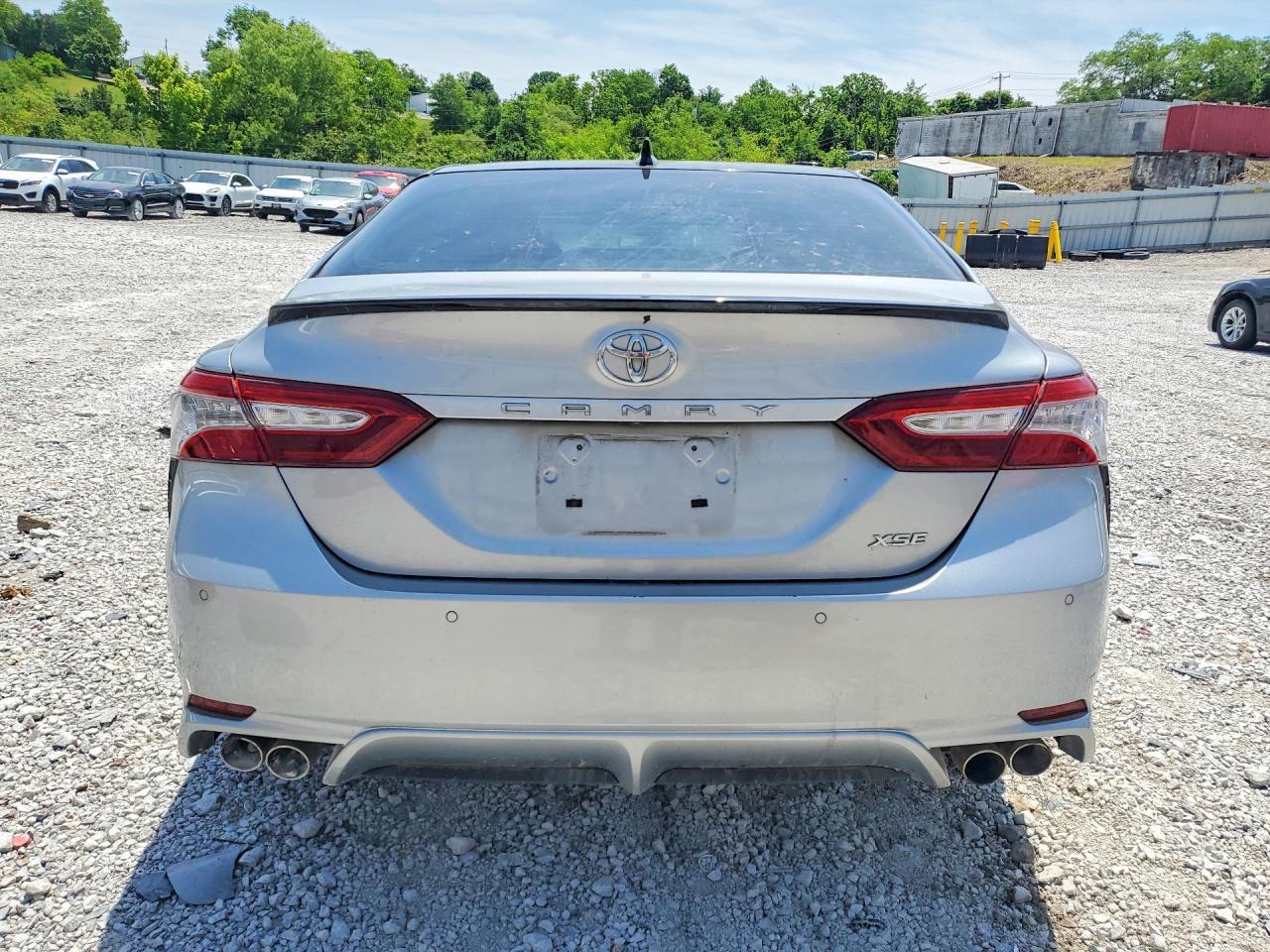 2018 TOYOTA CAMRY