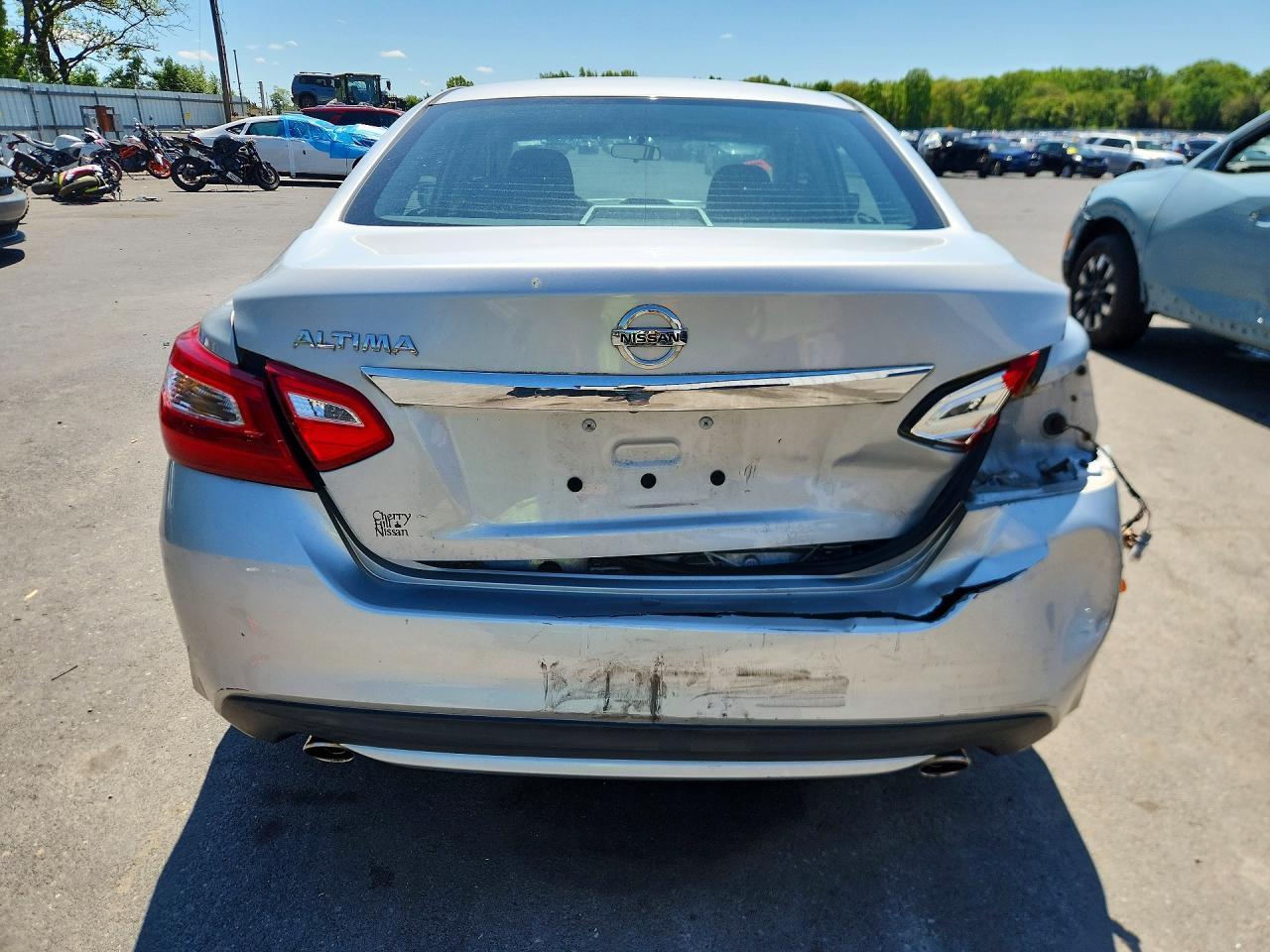 2017 NISSAN ALTIMA