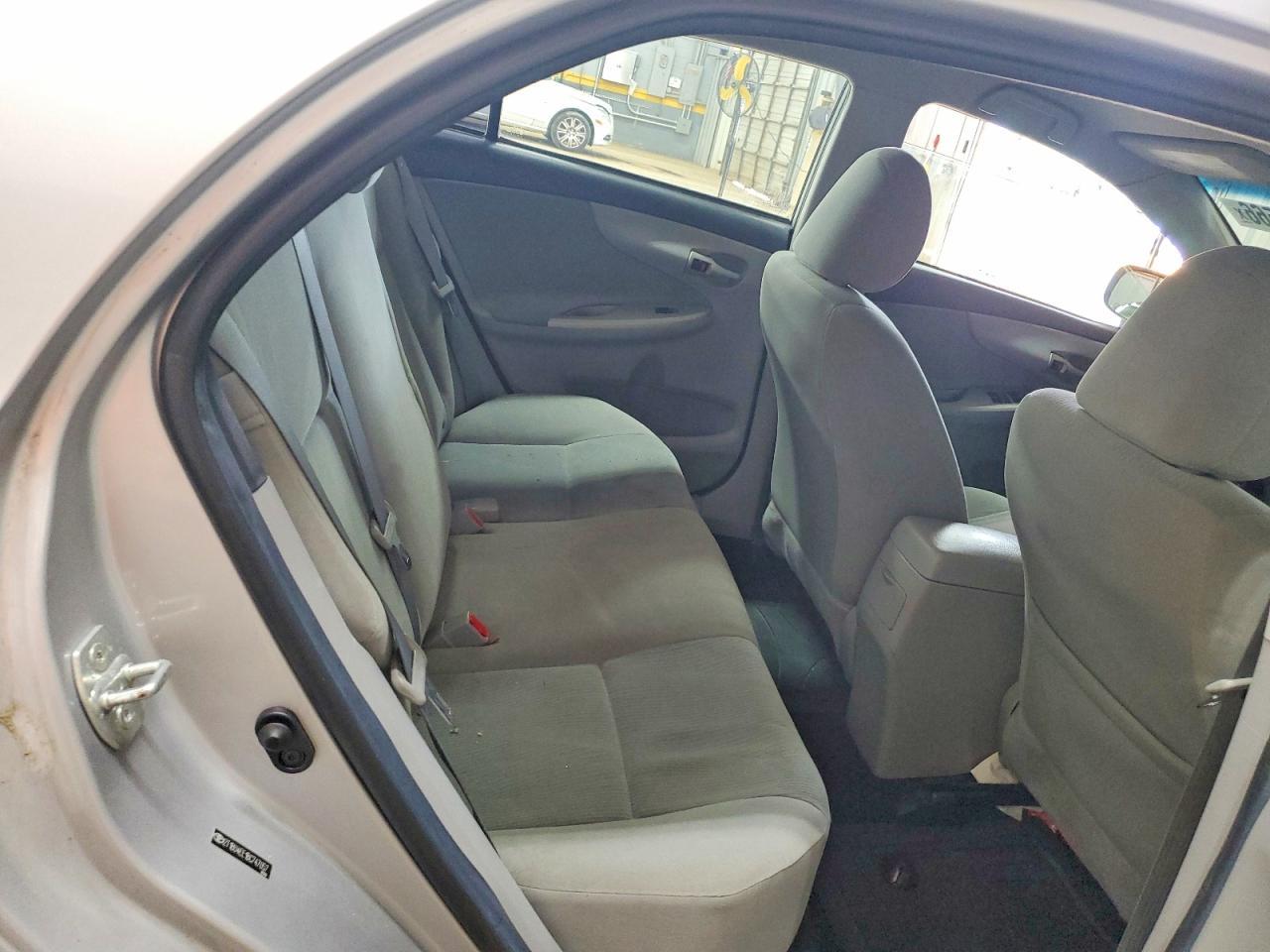 2011 TOYOTA COROLLA