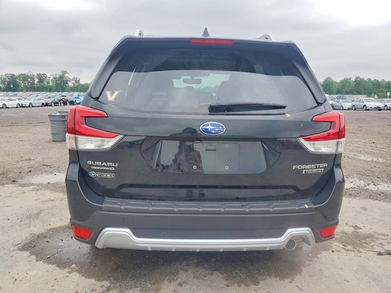 2023 SUBARU FORESTER