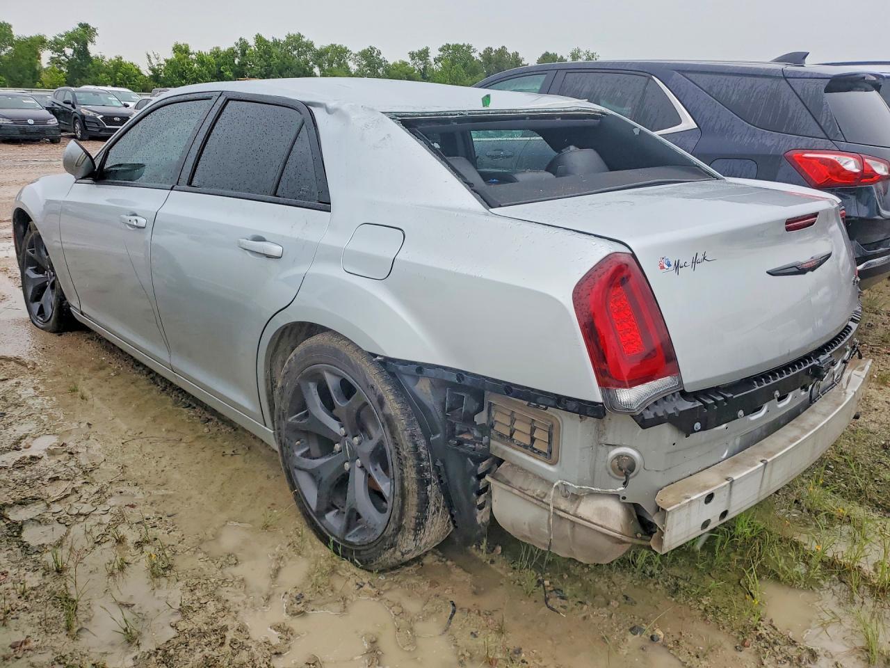 2021 CHRYSLER 300