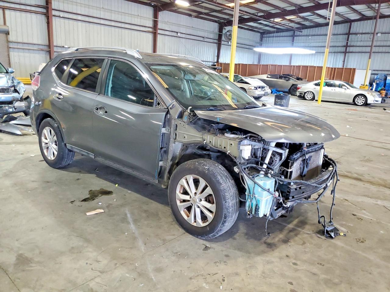 2015 NISSAN ROGUE