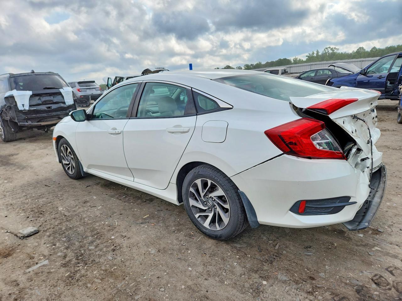 2016 HONDA CIVIC