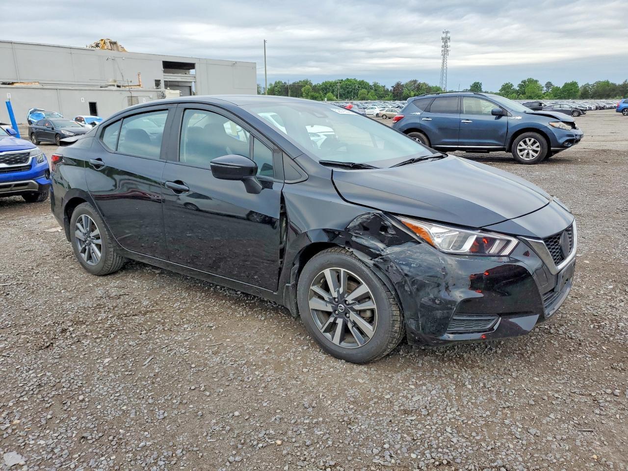 2021 NISSAN VERSA