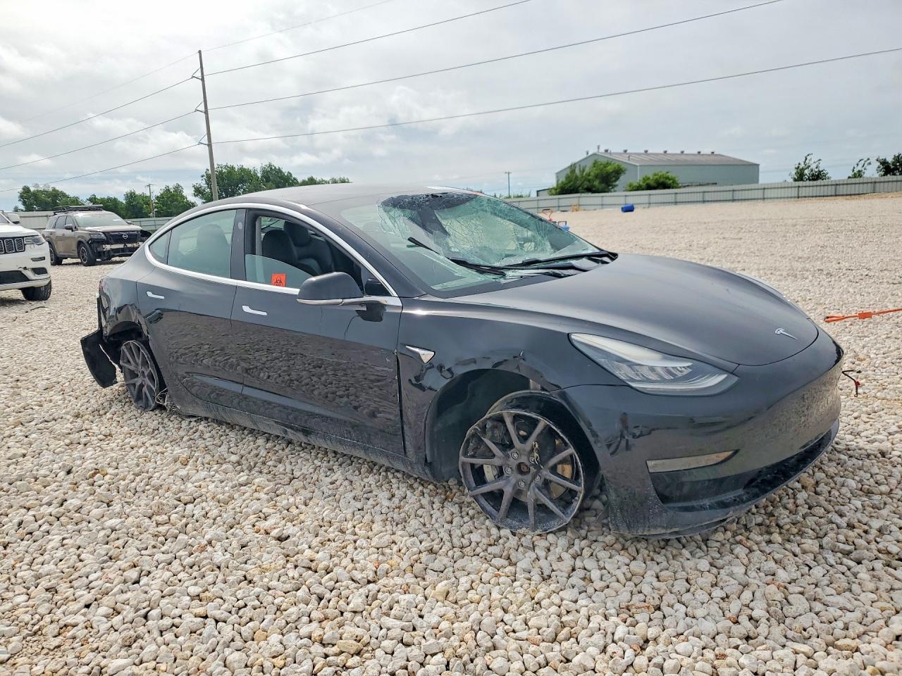 2019 TESLA MODEL 3