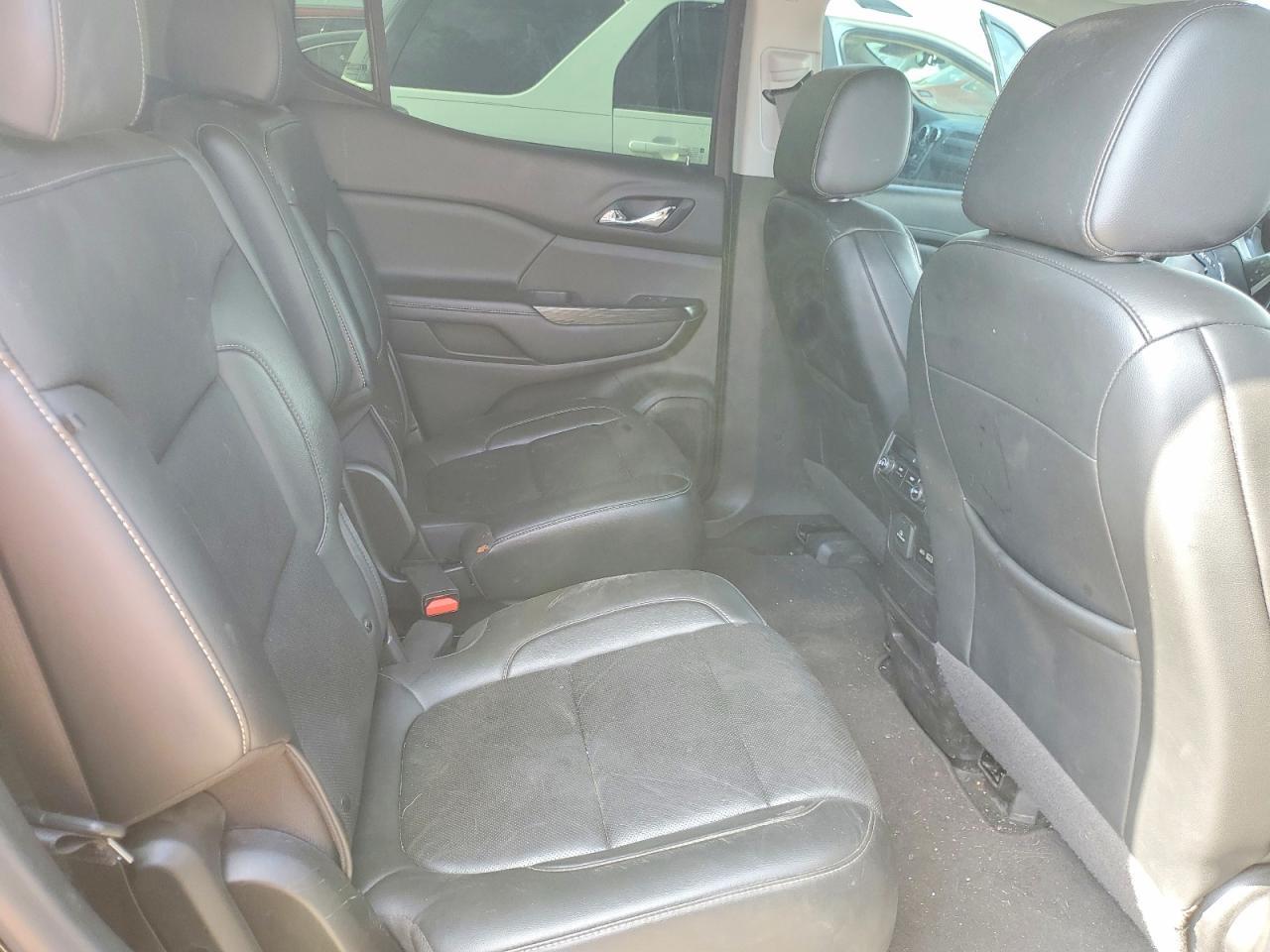 2021 GMC ACADIA
