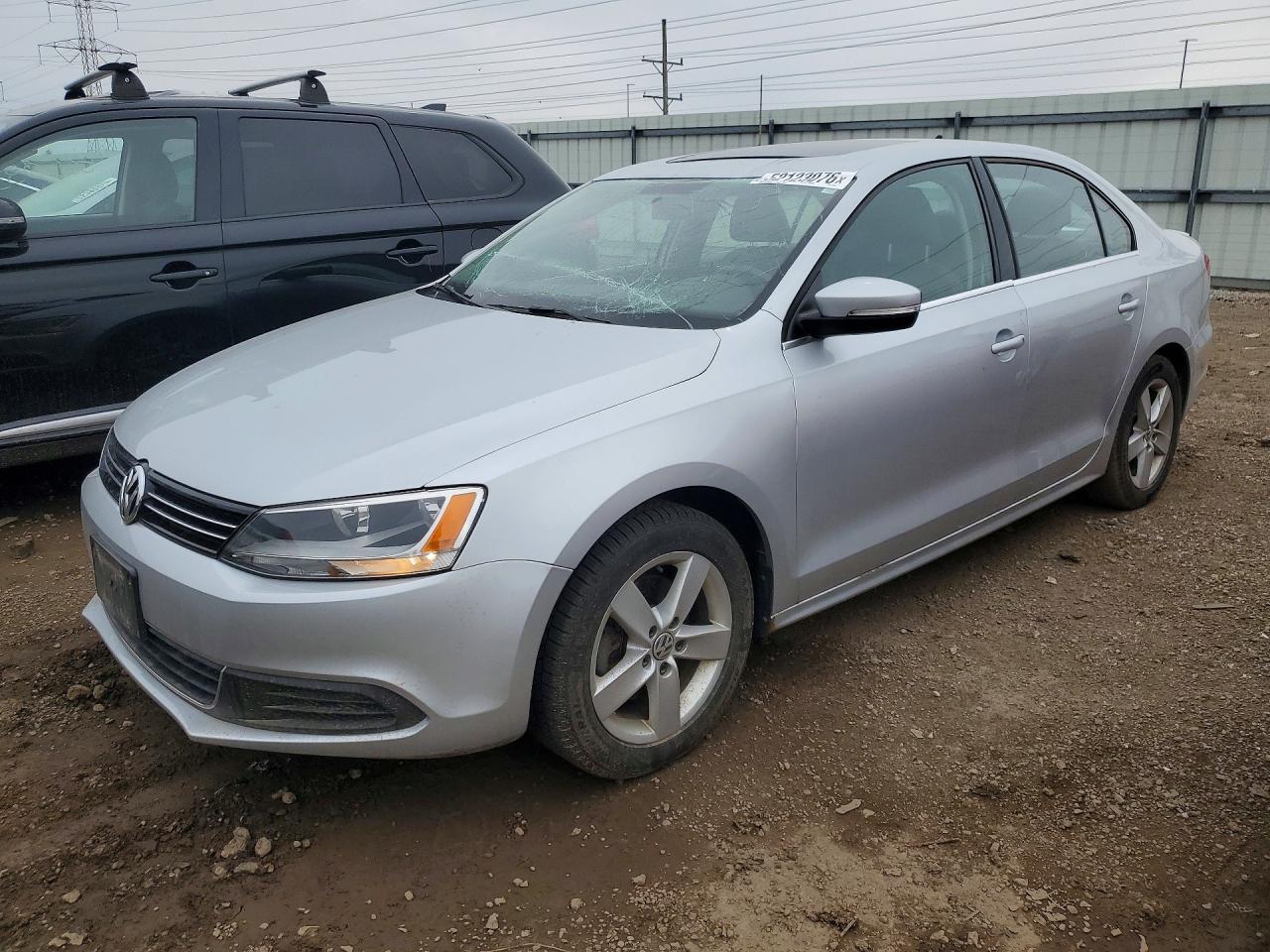 2014 VOLKSWAGEN JETTA