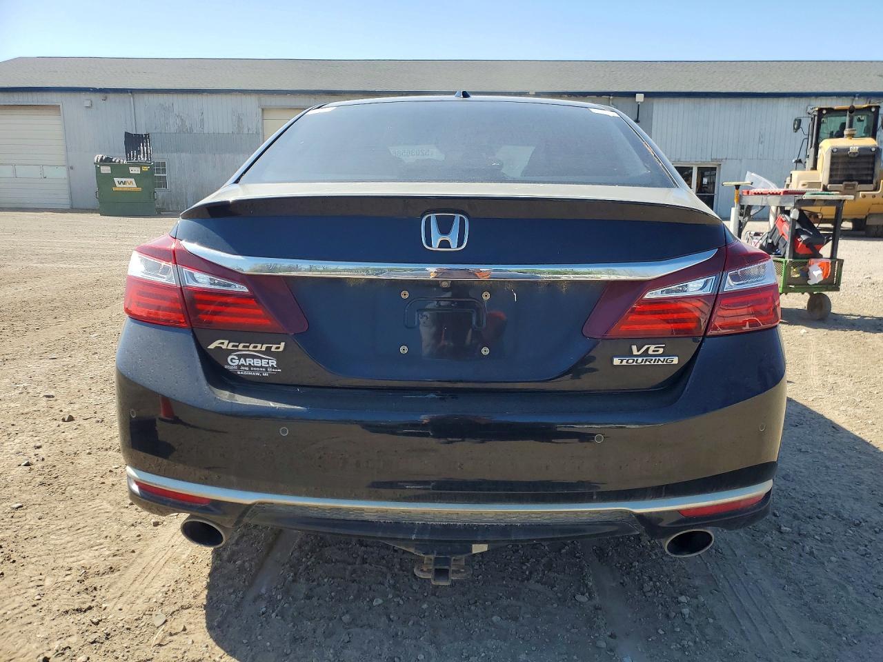 2017 HONDA ACCORD
