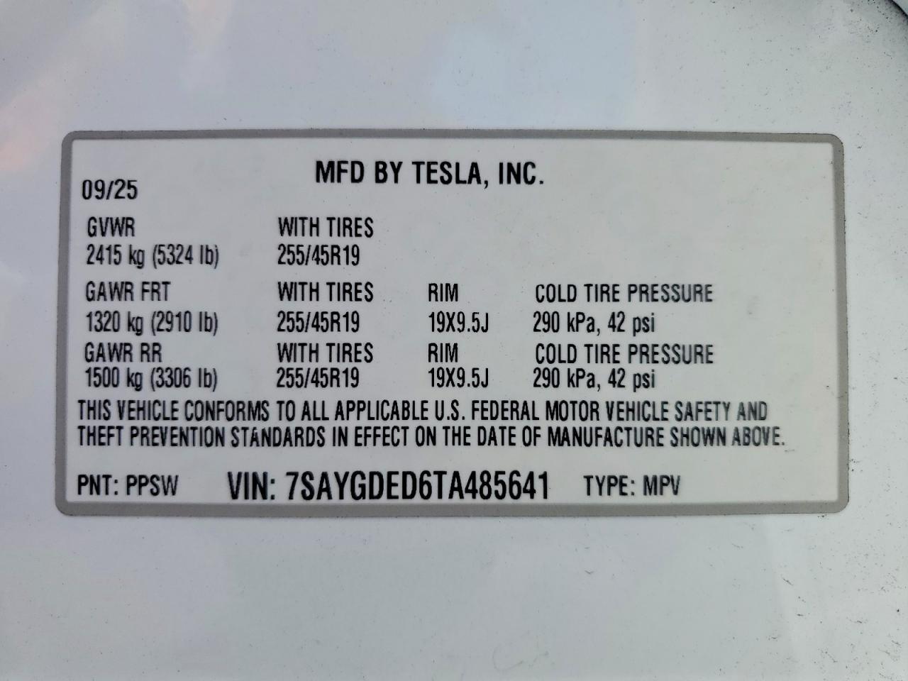 2026 TESLA MODEL Y