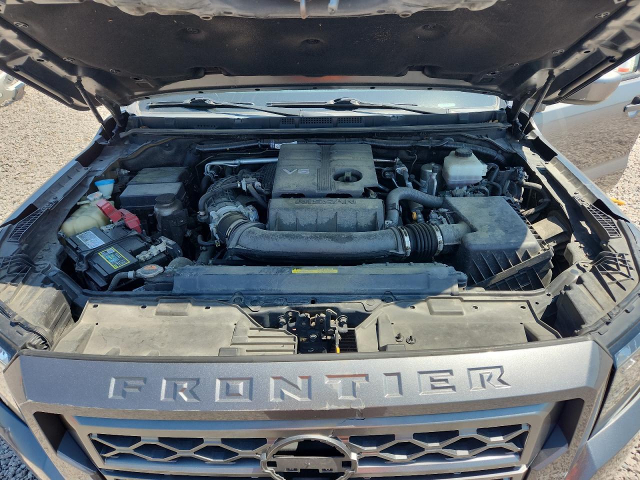 2022 NISSAN Frontier