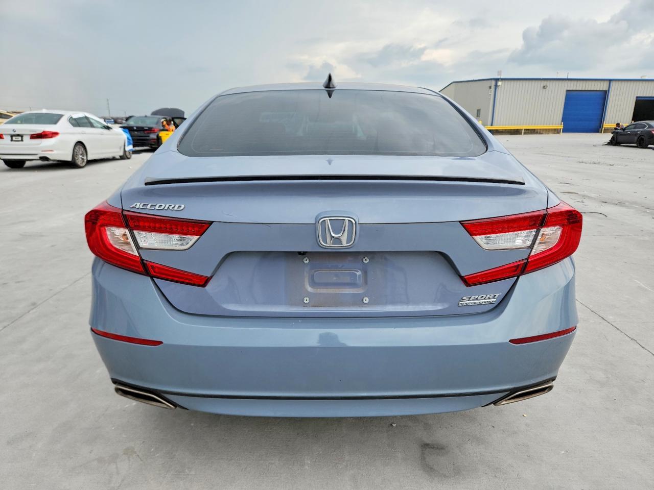 2022 HONDA ACCORD