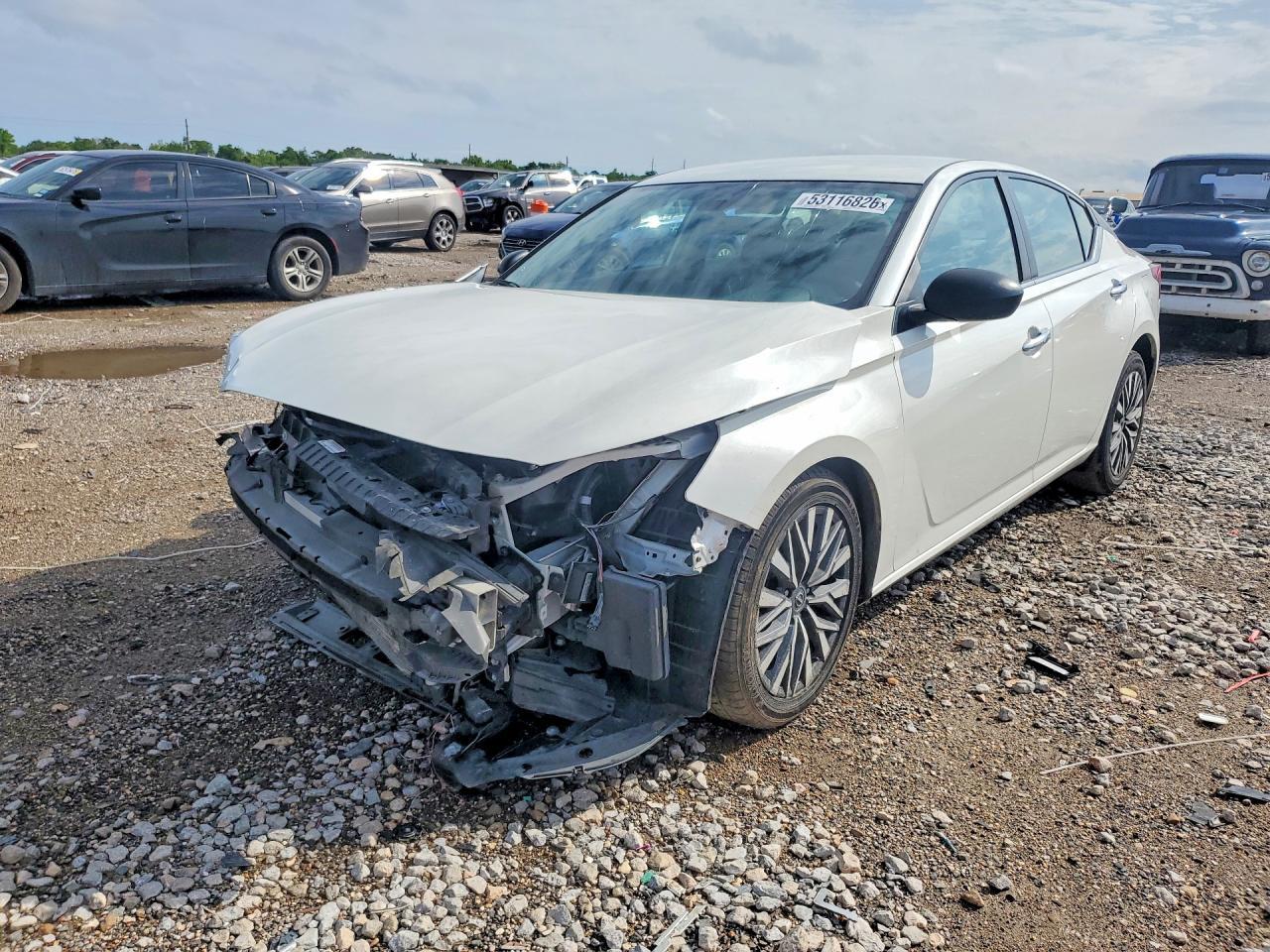 2024 NISSAN ALTIMA