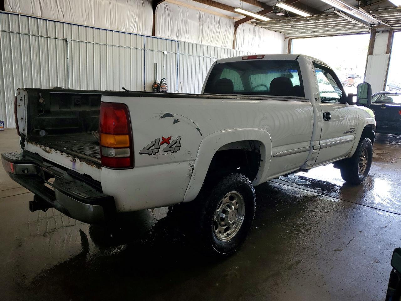 2002 GMC Sierra