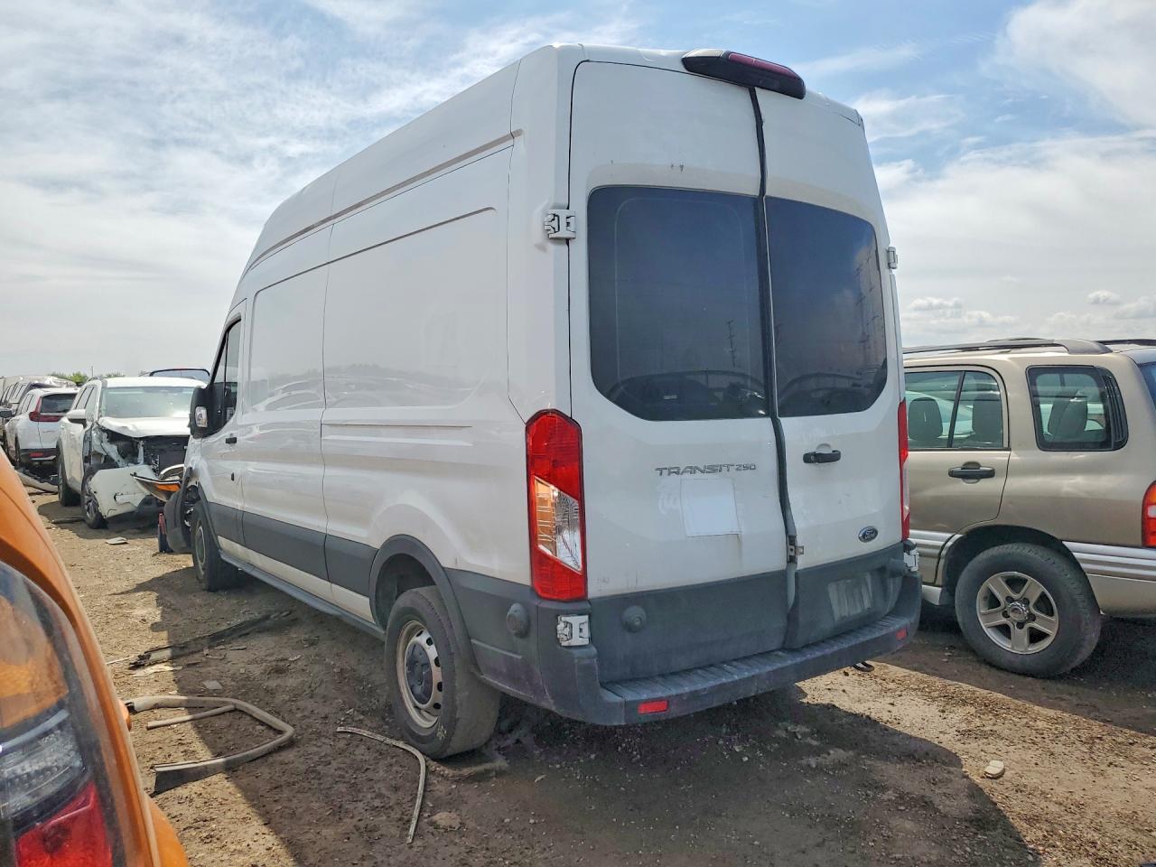 2020 FORD Transit