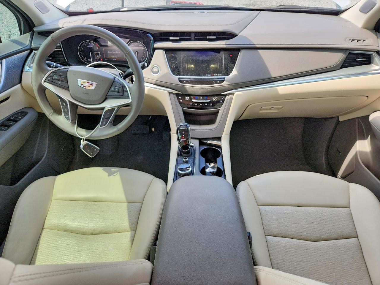 2024 CADILLAC XT5
