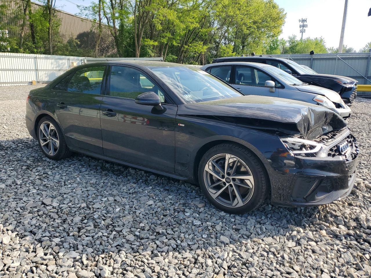 2025 AUDI A4